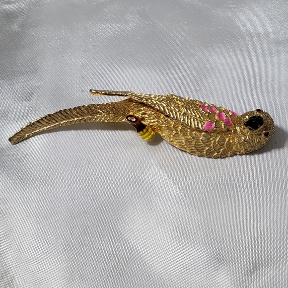 Vintage Golden Parakeet Brooch 1950's - Picture 3 of 4